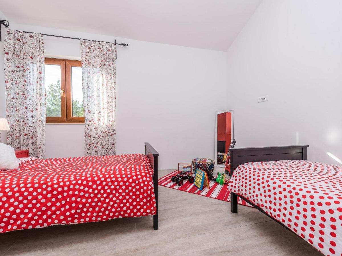 Holiday Home Velebit By Interhome Rovanjska Εξωτερικό φωτογραφία
