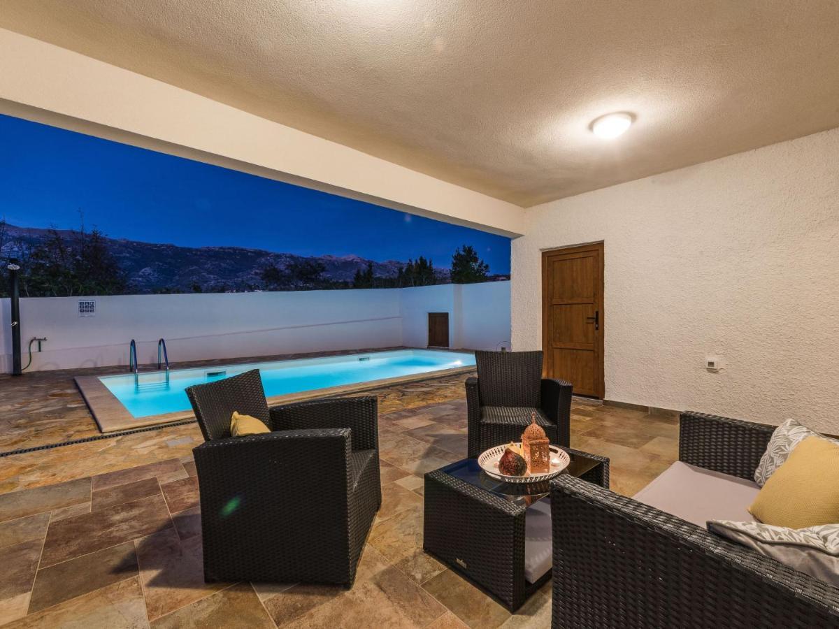Holiday Home Velebit By Interhome Rovanjska Εξωτερικό φωτογραφία